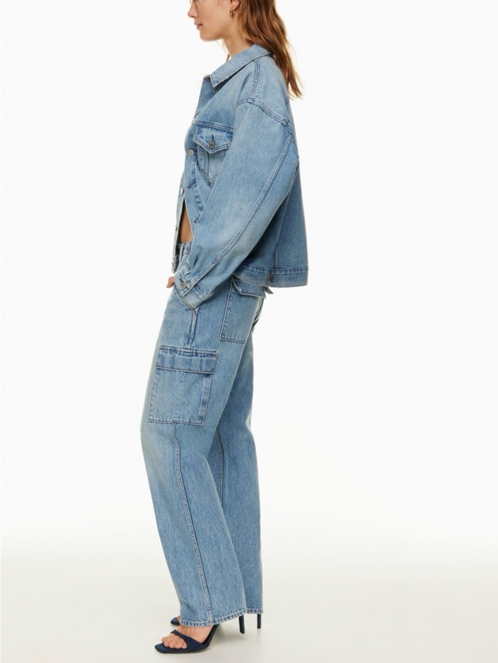 Denim Forum 90s Edie Lo-Rise Cargo Light Blue Jeans